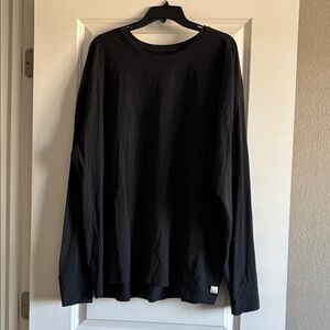 Vuori Black Long Sleeve Feather Tee